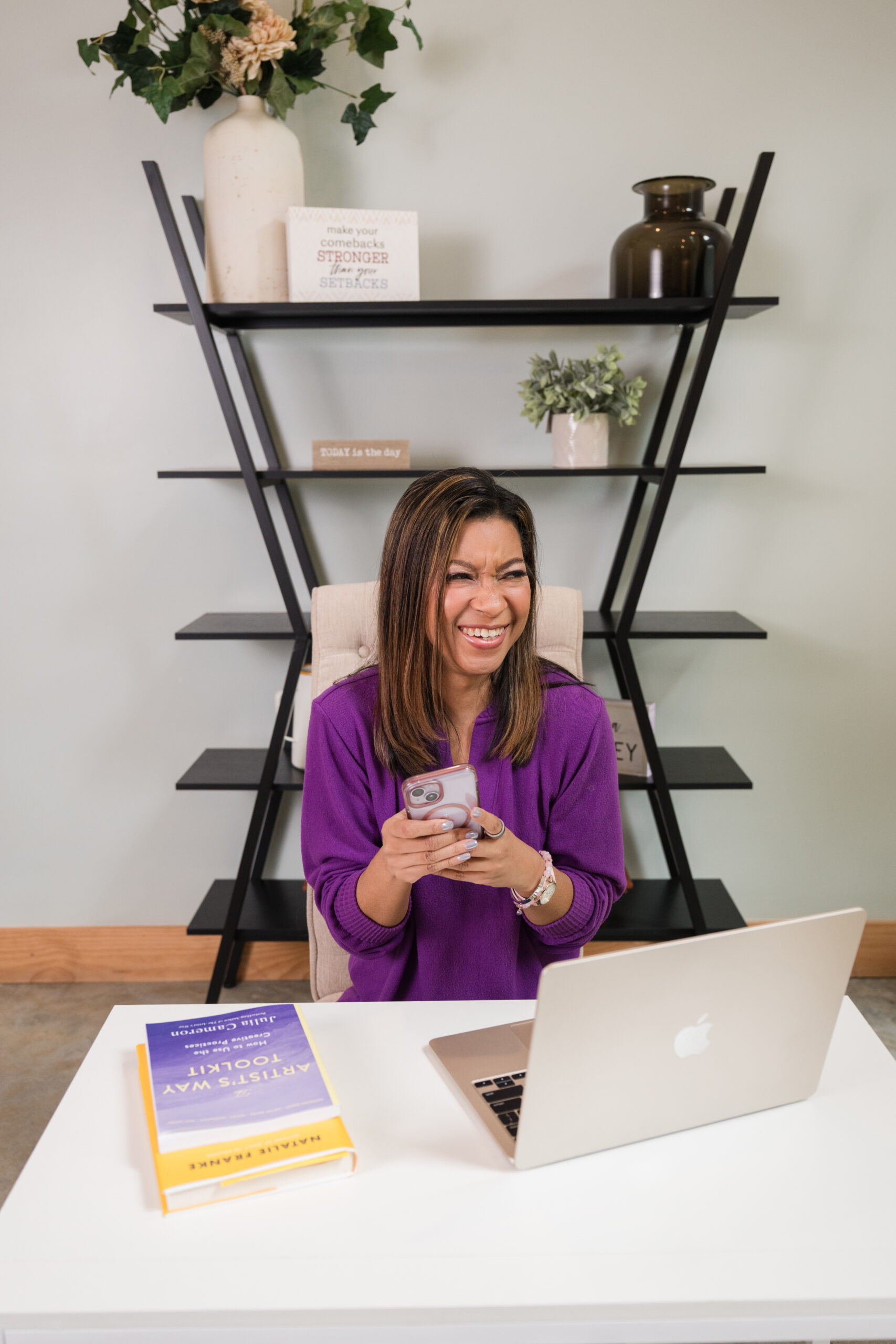 Lifestyle Branding Shoot - Kellyn Wilson Systems manger to help businesses with their management systems